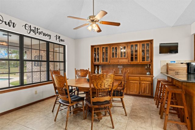 5840 Crystal Drive, Midlothian, TX 76065