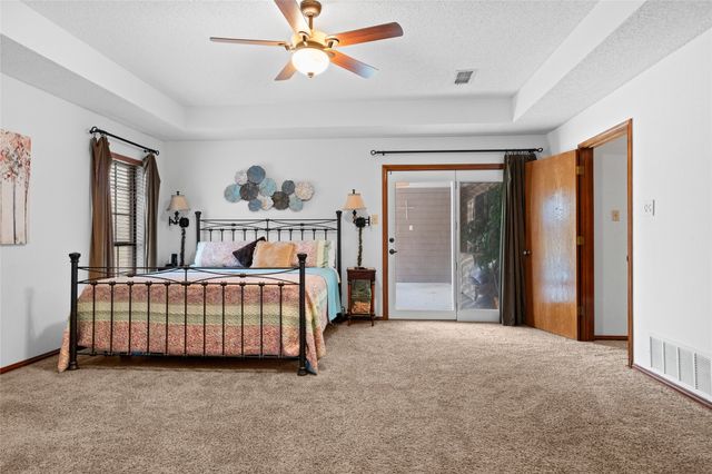 5840 Crystal Drive, Midlothian, TX 76065