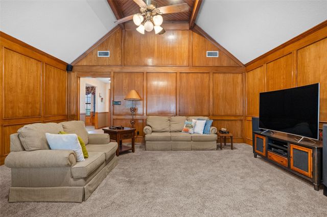 5840 Crystal Drive, Midlothian, TX 76065