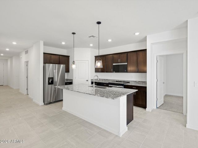 7322 E TINTYPE Road, San Tan Valley, AZ 85143