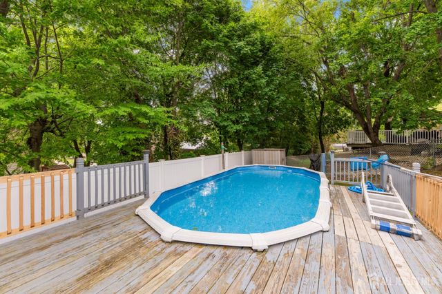 30 Oxford Road, East Brunswick, NJ 08816