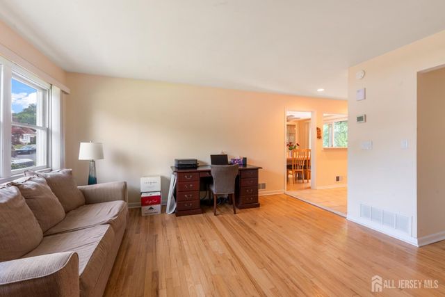 30 Oxford Road, East Brunswick, NJ 08816