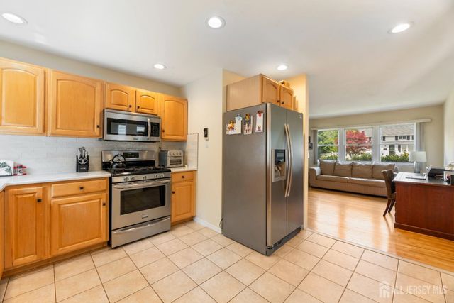 30 Oxford Road, East Brunswick, NJ 08816