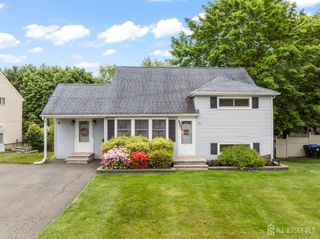 30 Oxford Road, East Brunswick, NJ 08816