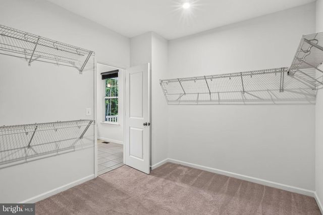 18270 MOSS GARDEN RD, Dumfries, VA 22026