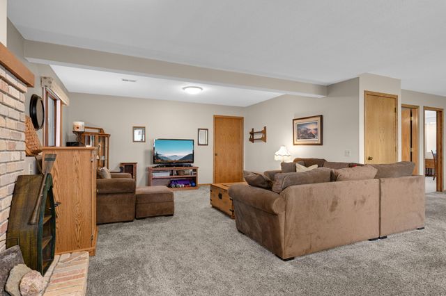 16173 Grinnell Avenue, Lakeville, MN 55044