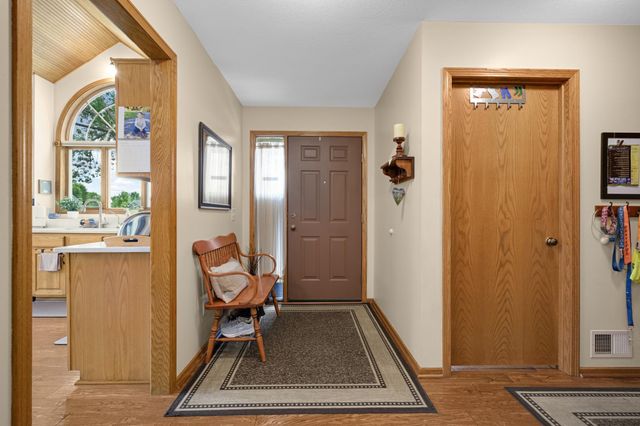 16173 Grinnell Avenue, Lakeville, MN 55044
