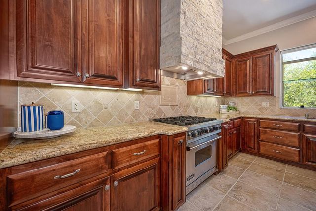 10205 Sunrise Vista, Auburn, CA 95603