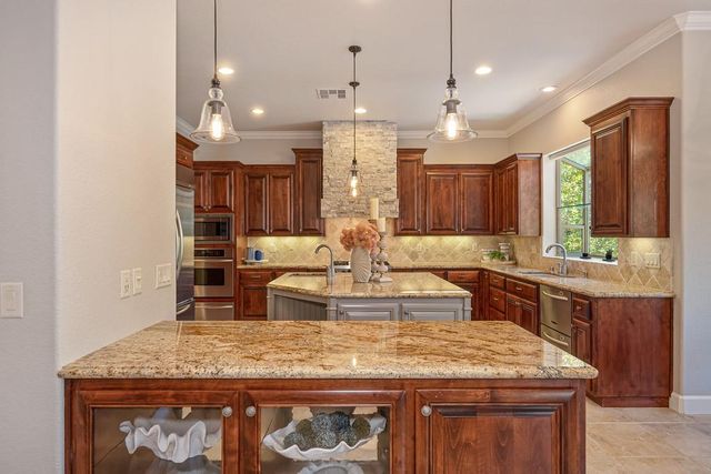 10205 Sunrise Vista, Auburn, CA 95603