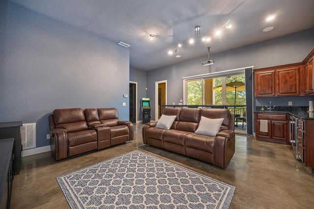 10205 Sunrise Vista, Auburn, CA 95603