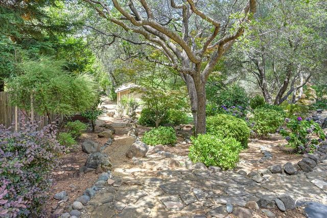 10205 Sunrise Vista, Auburn, CA 95603
