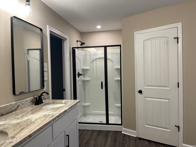 9056 Creek View, Bauxite, AR 72011