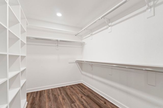 9056 Creek View, Bauxite, AR 72011