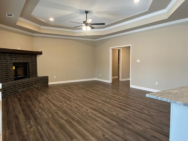 9056 Creek View, Bauxite, AR 72011