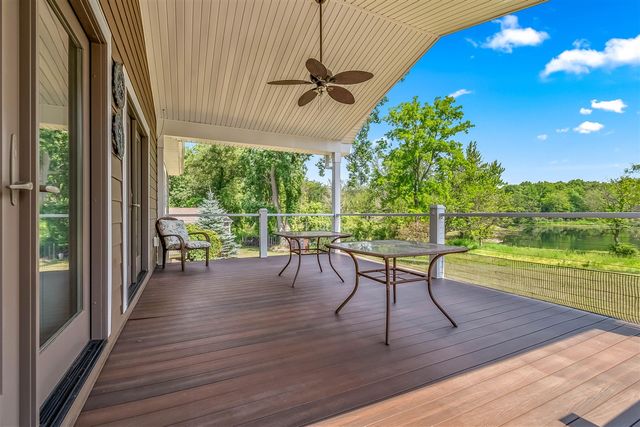 2554 W Mosherville Road, Jonesville, MI 49250