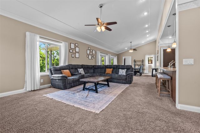 2554 W Mosherville Road, Jonesville, MI 49250