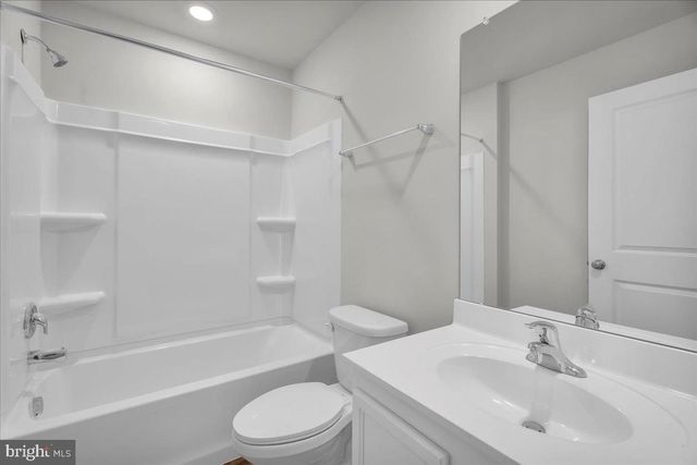 216 SANDY RIDGE RD, Sicklerville, NJ 08081