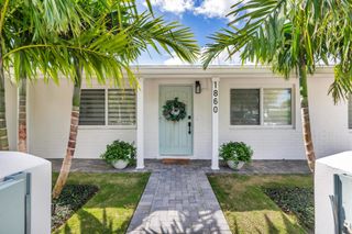 1860 Arabian Road W, Lake Clarke Shores, FL 33406