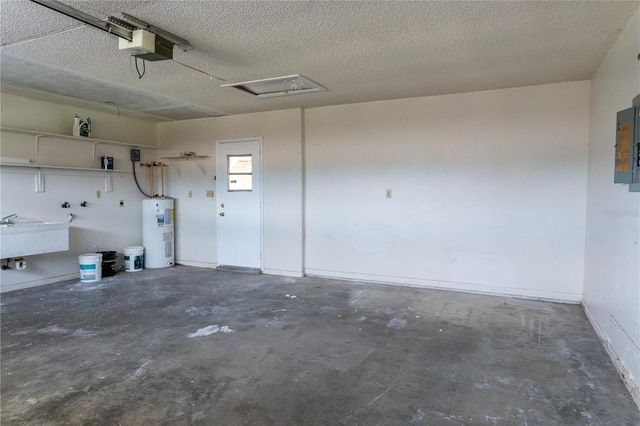 661 LAKE CAROLYN CIRCLE, Lakeland, FL 33813