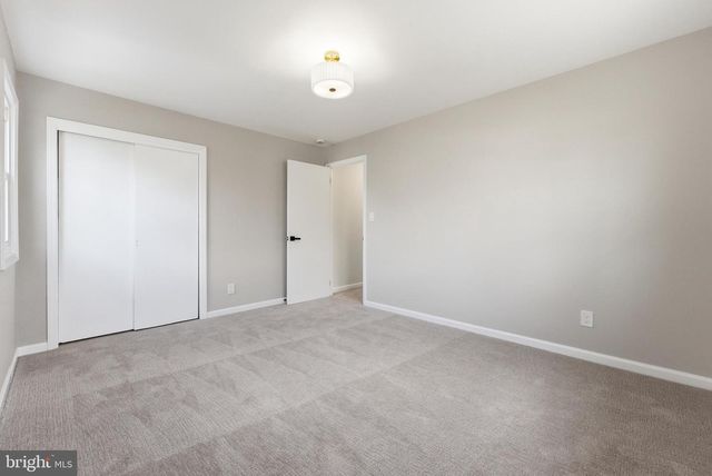 38 TINKER DR, Mount Holly, NJ 08060