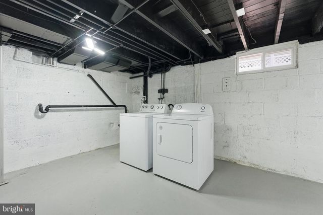 38 TINKER DR, Mount Holly, NJ 08060