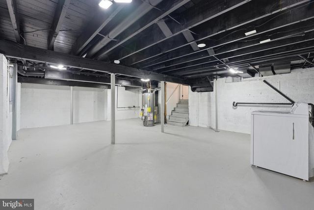 38 TINKER DR, Mount Holly, NJ 08060