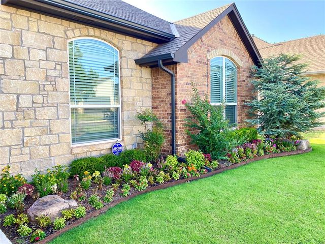 15924 Capri Lane, Edmond, OK 73013