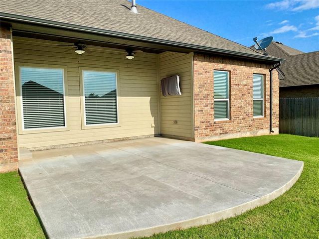 15924 Capri Lane, Edmond, OK 73013