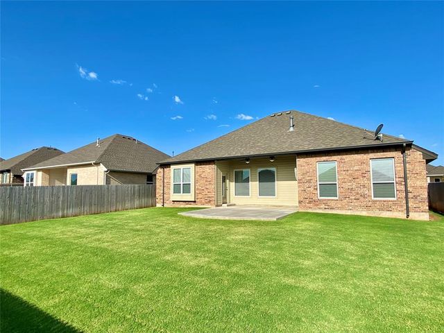 15924 Capri Lane, Edmond, OK 73013