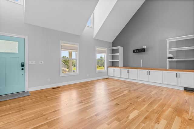 3038 Gideon Rd, Greenbrier, TN 37073