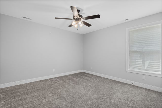 3038 Gideon Rd, Greenbrier, TN 37073