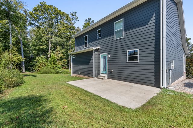 3038 Gideon Rd, Greenbrier, TN 37073
