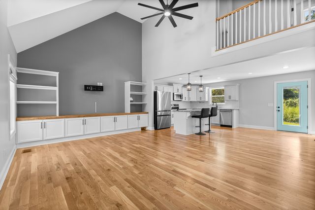 3038 Gideon Rd, Greenbrier, TN 37073