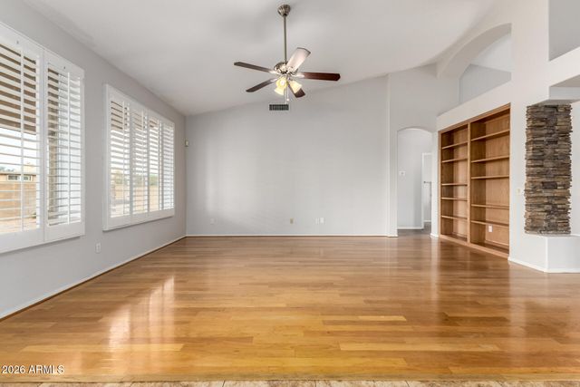 402 E BLUE EAGLE Lane, Phoenix, AZ 85086