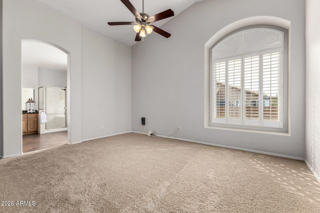 402 E BLUE EAGLE Lane, Phoenix, AZ 85086