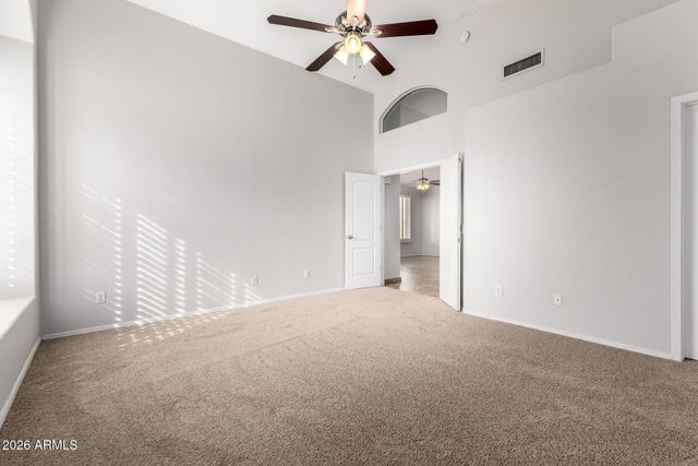 402 E BLUE EAGLE Lane, Phoenix, AZ 85086