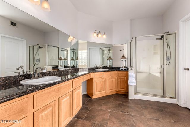 402 E BLUE EAGLE Lane, Phoenix, AZ 85086