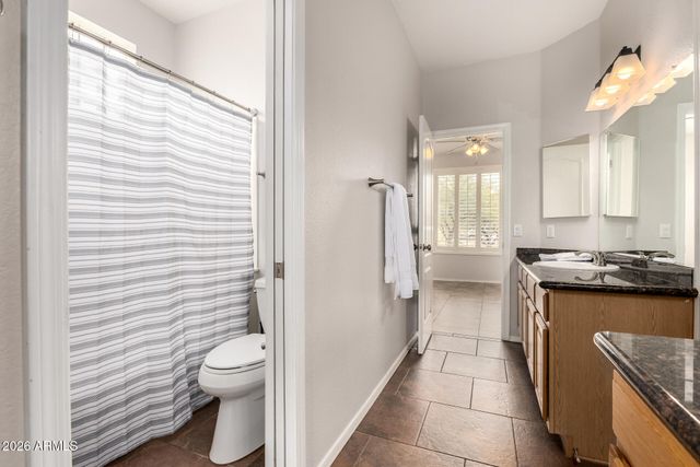 402 E BLUE EAGLE Lane, Phoenix, AZ 85086