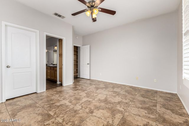 402 E BLUE EAGLE Lane, Phoenix, AZ 85086