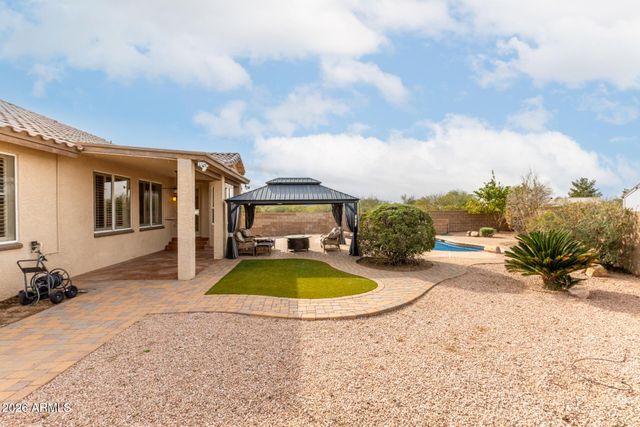 402 E BLUE EAGLE Lane, Phoenix, AZ 85086