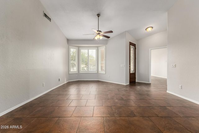 402 E BLUE EAGLE Lane, Phoenix, AZ 85086