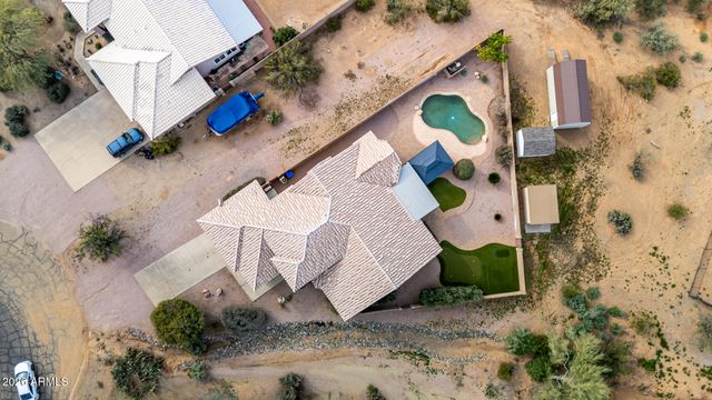 402 E BLUE EAGLE Lane, Phoenix, AZ 85086