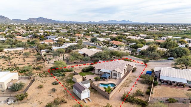 402 E BLUE EAGLE Lane, Phoenix, AZ 85086