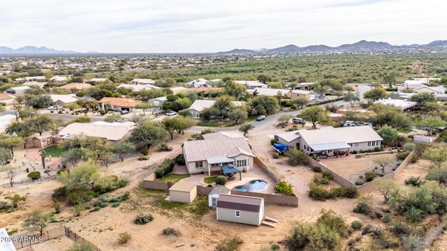 402 E BLUE EAGLE Lane, Phoenix, AZ 85086