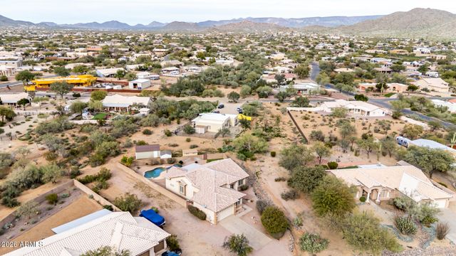 402 E BLUE EAGLE Lane, Phoenix, AZ 85086