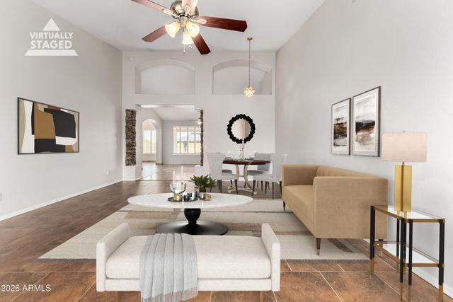 402 E BLUE EAGLE Lane, Phoenix, AZ 85086