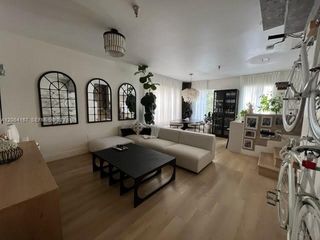 1350 Pennsylvania Avenue 201, Miami Beach, FL 33139