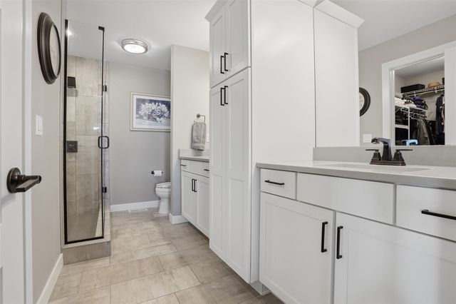 1405 E Tartan Drive, North Liberty, IA 52317