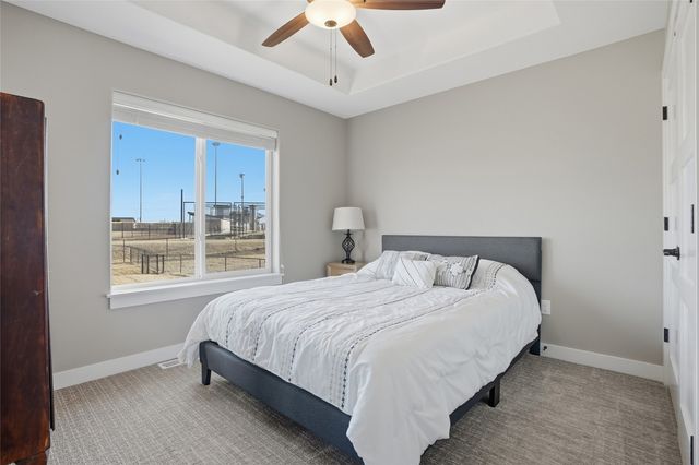 1405 E Tartan Drive, North Liberty, IA 52317