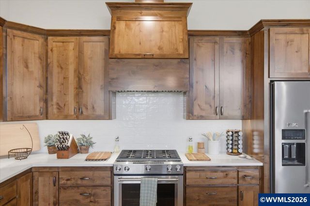 360 NW Earliblue Dr, Corvallis, OR 97330